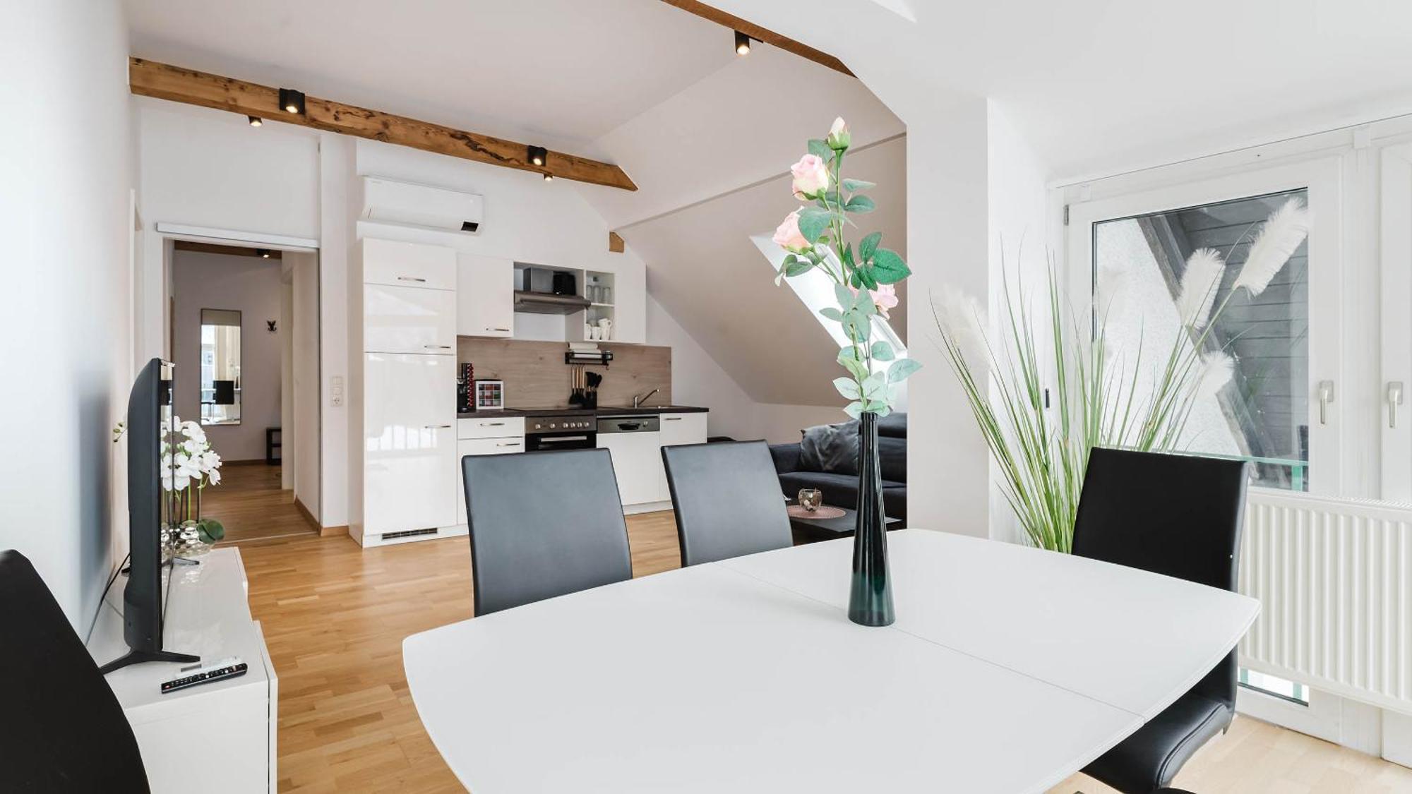 Moderne Ferienwohnung Mit Bergblick バート・ゴイーザーン エクステリア 写真